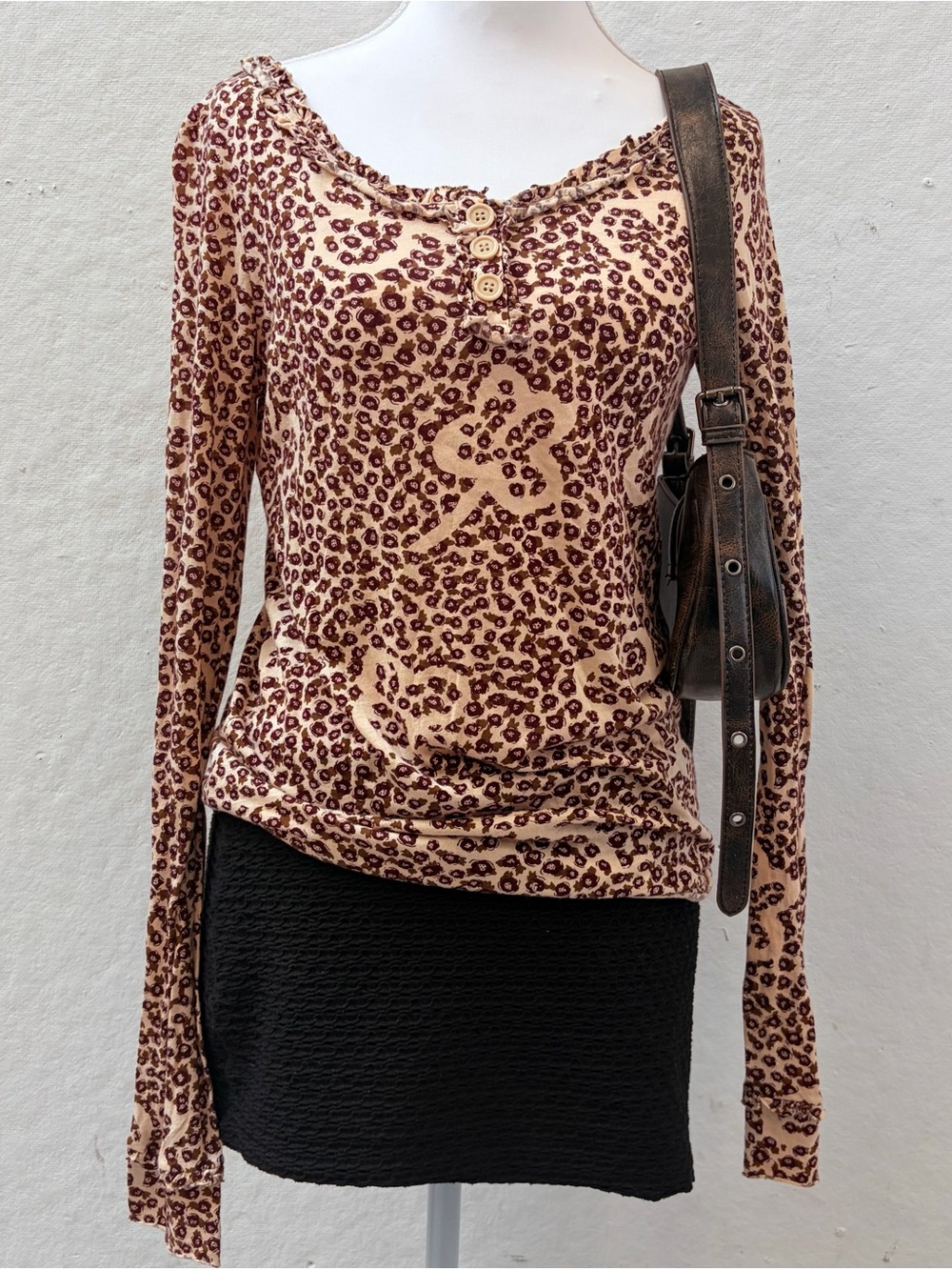 Marc by Marc Jacobs Beige and Brown Floral-Print Soft Long Sleeve Top